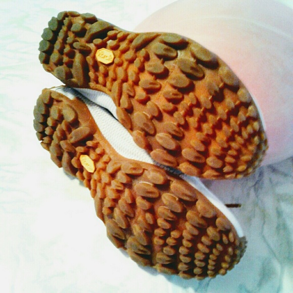 MERRELL Marina Ivory Vibram Sole Leather Moccasins - Picture 8 of 8